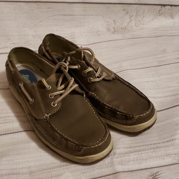 gray boat shoes